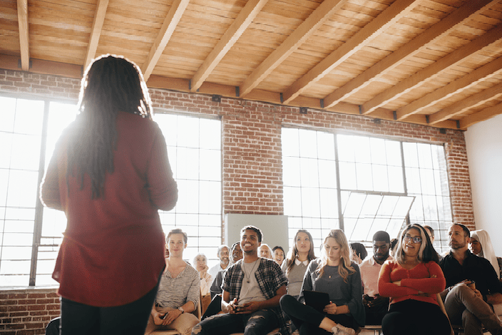 Kommunikationstraining – meistere überzeugende Sprache