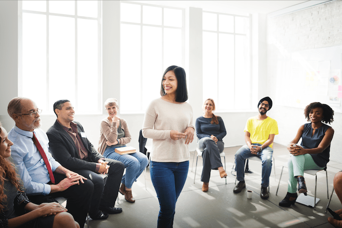 Kommunikationstraining für Unternehmen: Lerne, wie Dein Team mit klarer, effektiver Kommunikation erfolgreicher wird.